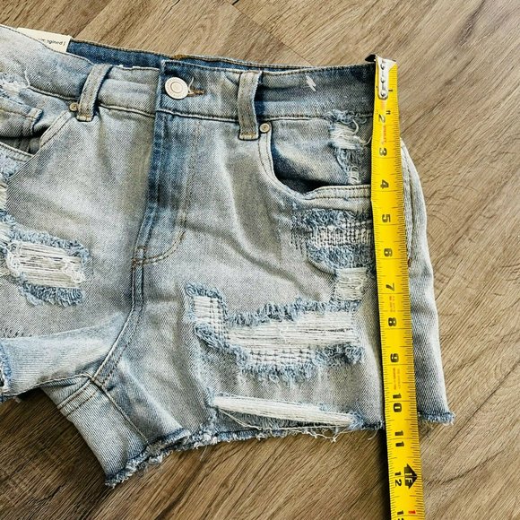 Blu Outfitters  Stretch high waist distressed Shortie Womens 5/27 New - Picture 4 of 8